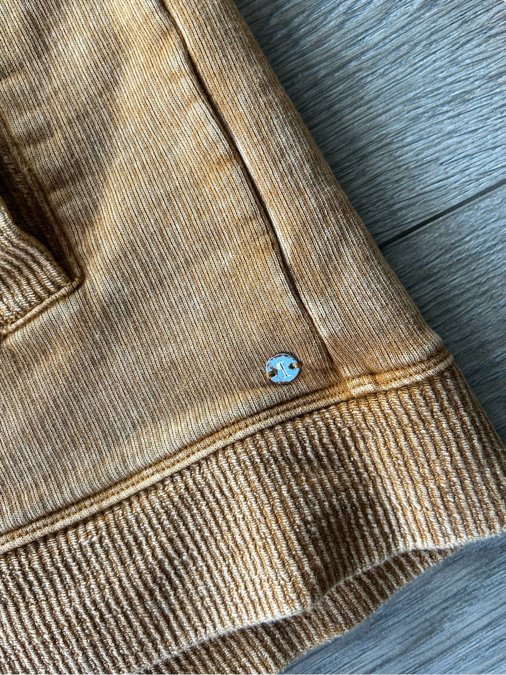 Anthropologie Pilcro Seamed Button Front V-Neck Cardigan Sweater Size Medium - Picture 5 of 15